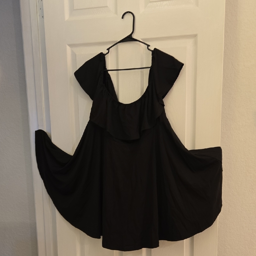 Elegant Black Dress